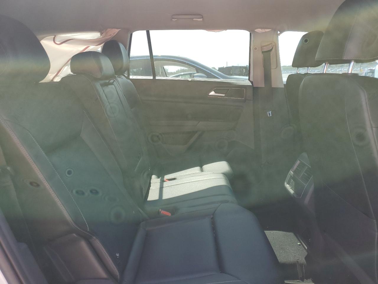 2019 Volkswagen Atlas - Image 11