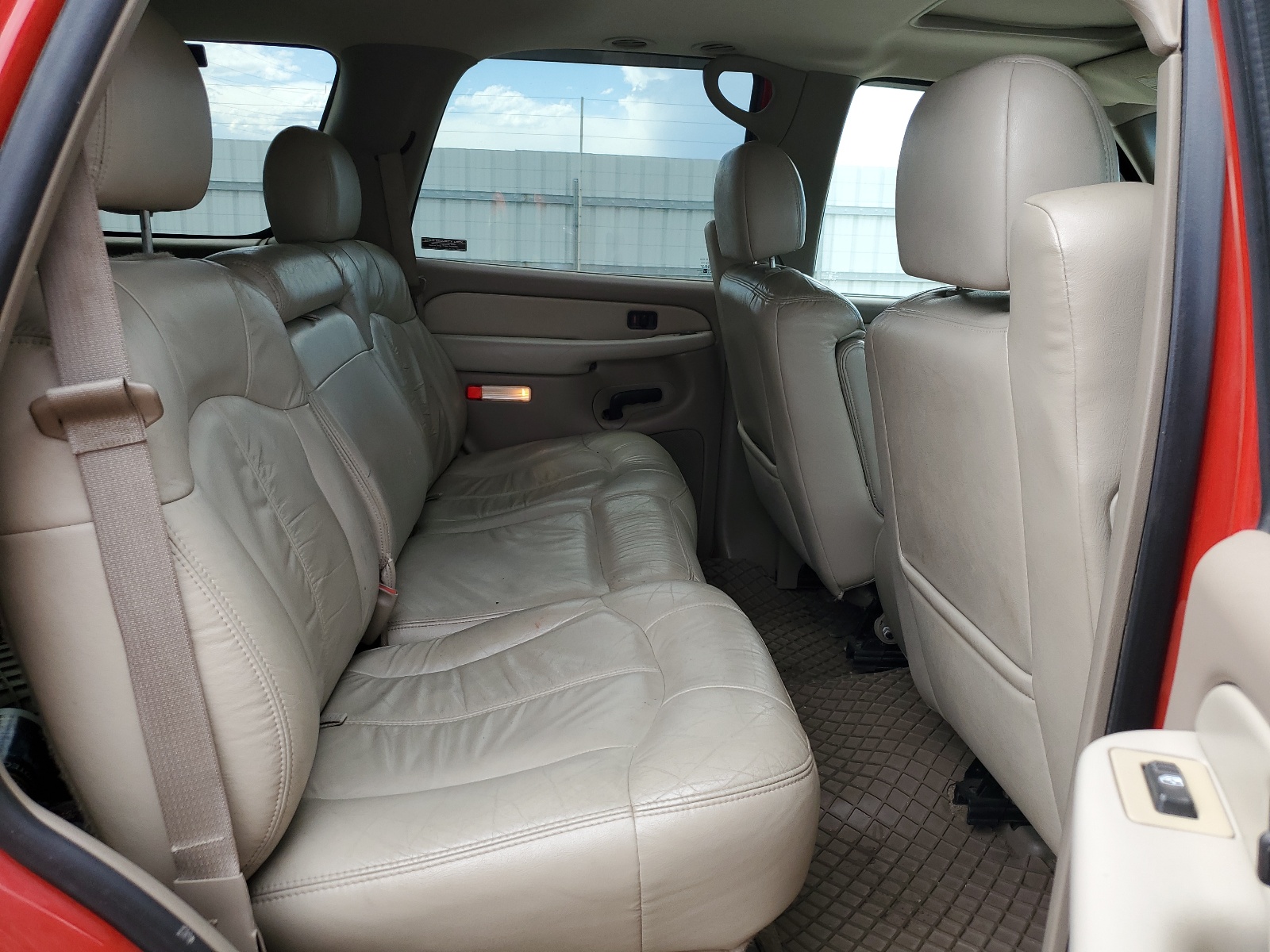 1GNEK13T11R103847 2001 Chevrolet Tahoe K1500