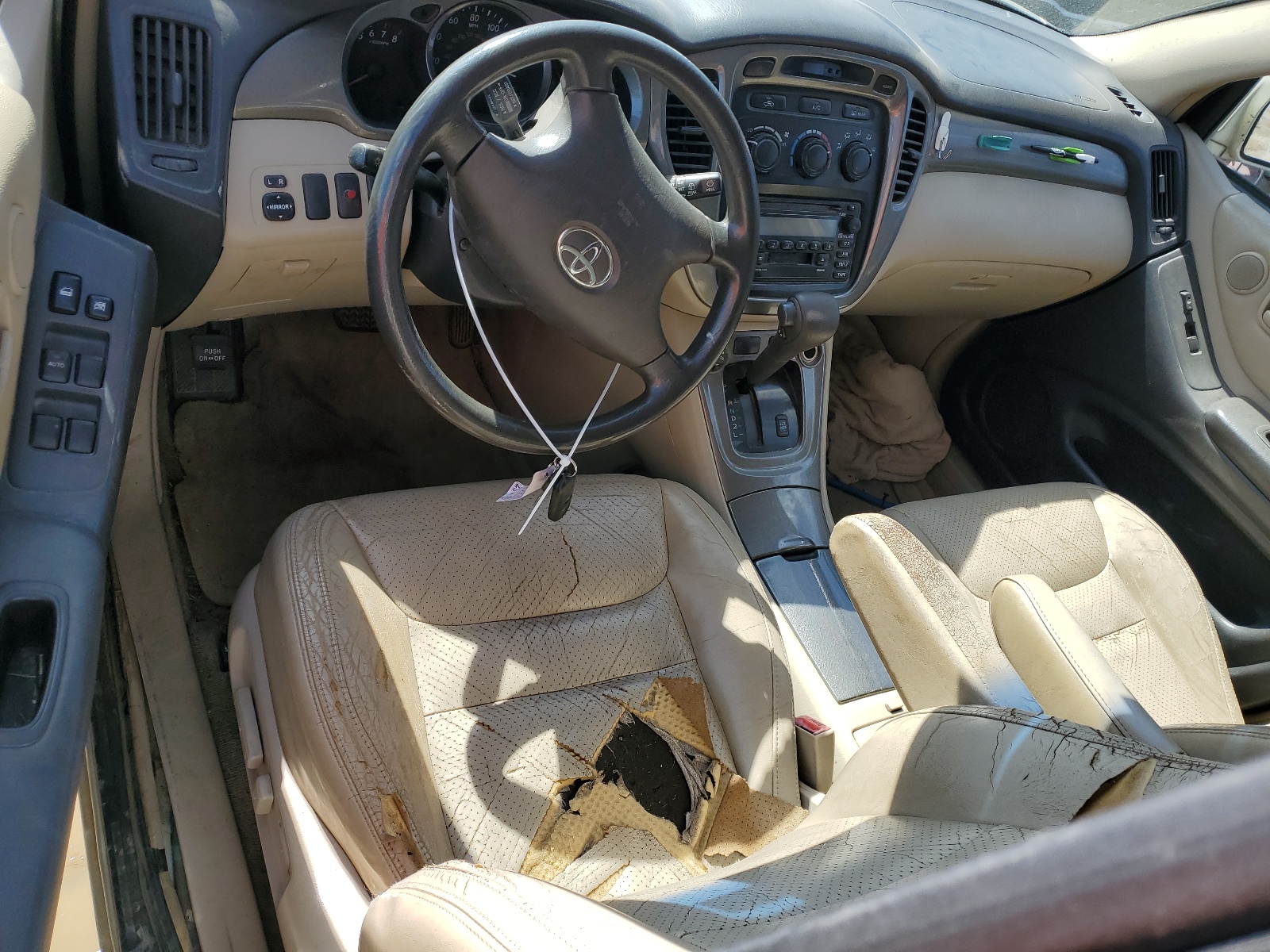 JTEGF21A030117769 2003 Toyota Highlander Limited