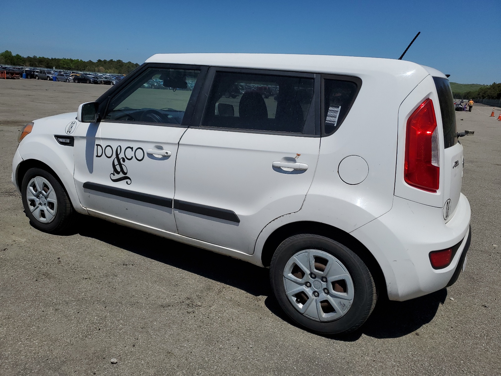 2012 Kia Soul vin: KNDJT2A59C7457466