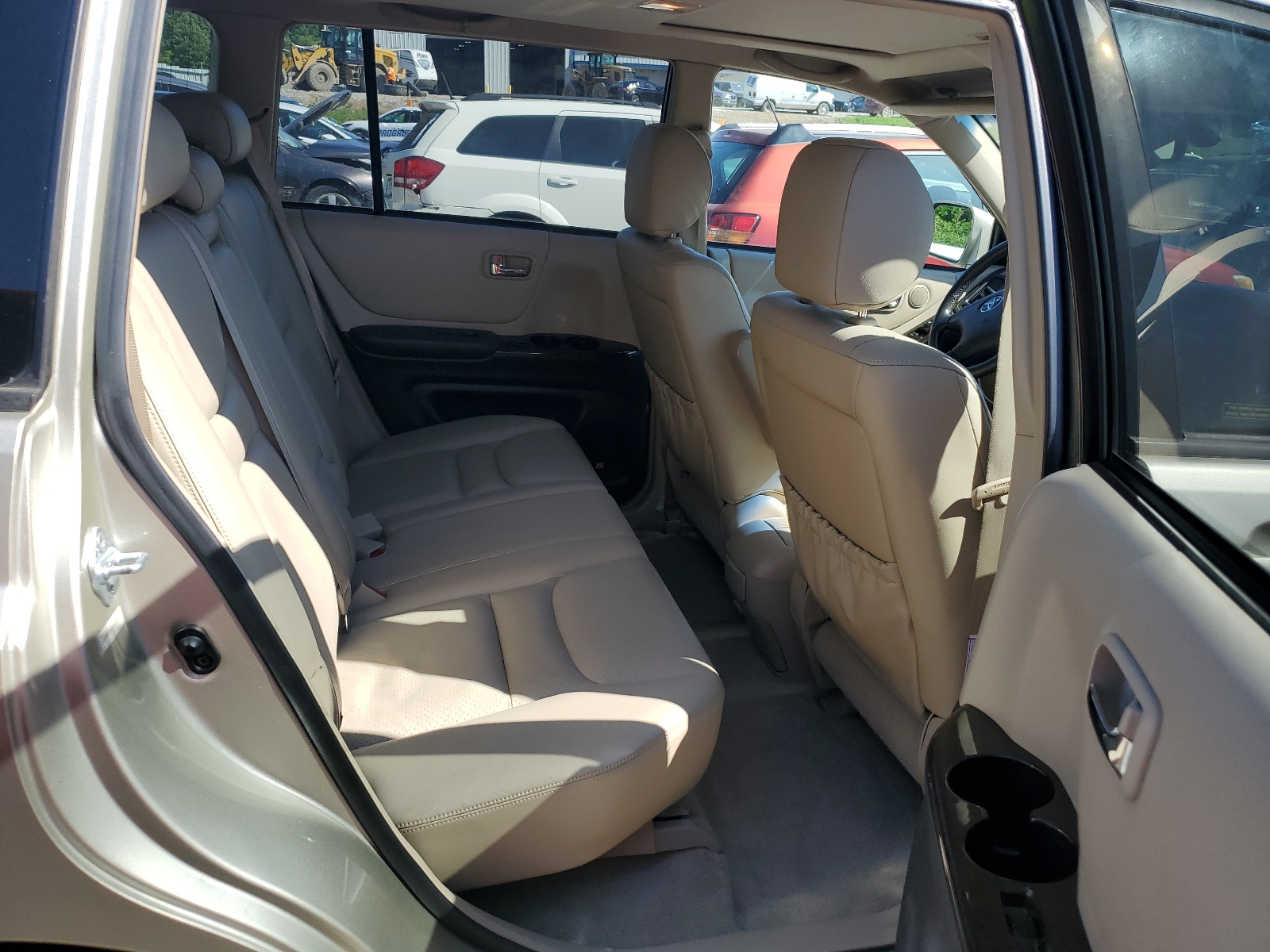 JTEHF21A430105483 2003 Toyota Highlander Limited