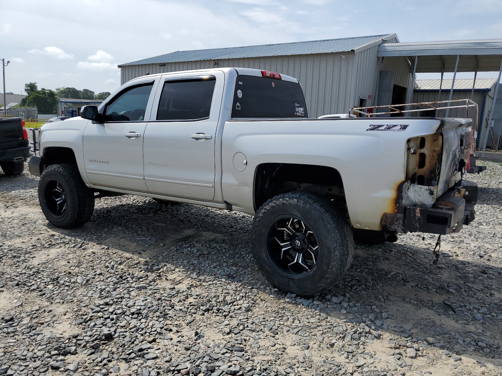 2016 Chevrolet Silverado K1500 Lt vin: 3GCUKREC5GG194436