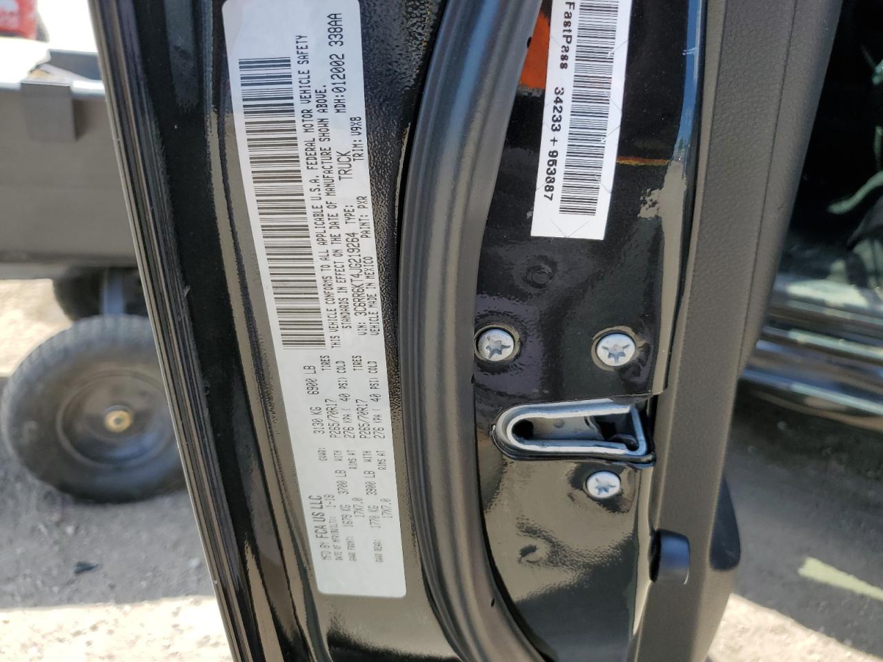 2018 Ram 1500 St VIN: 3C6RR6KT4JG219264 Lot: 54167814