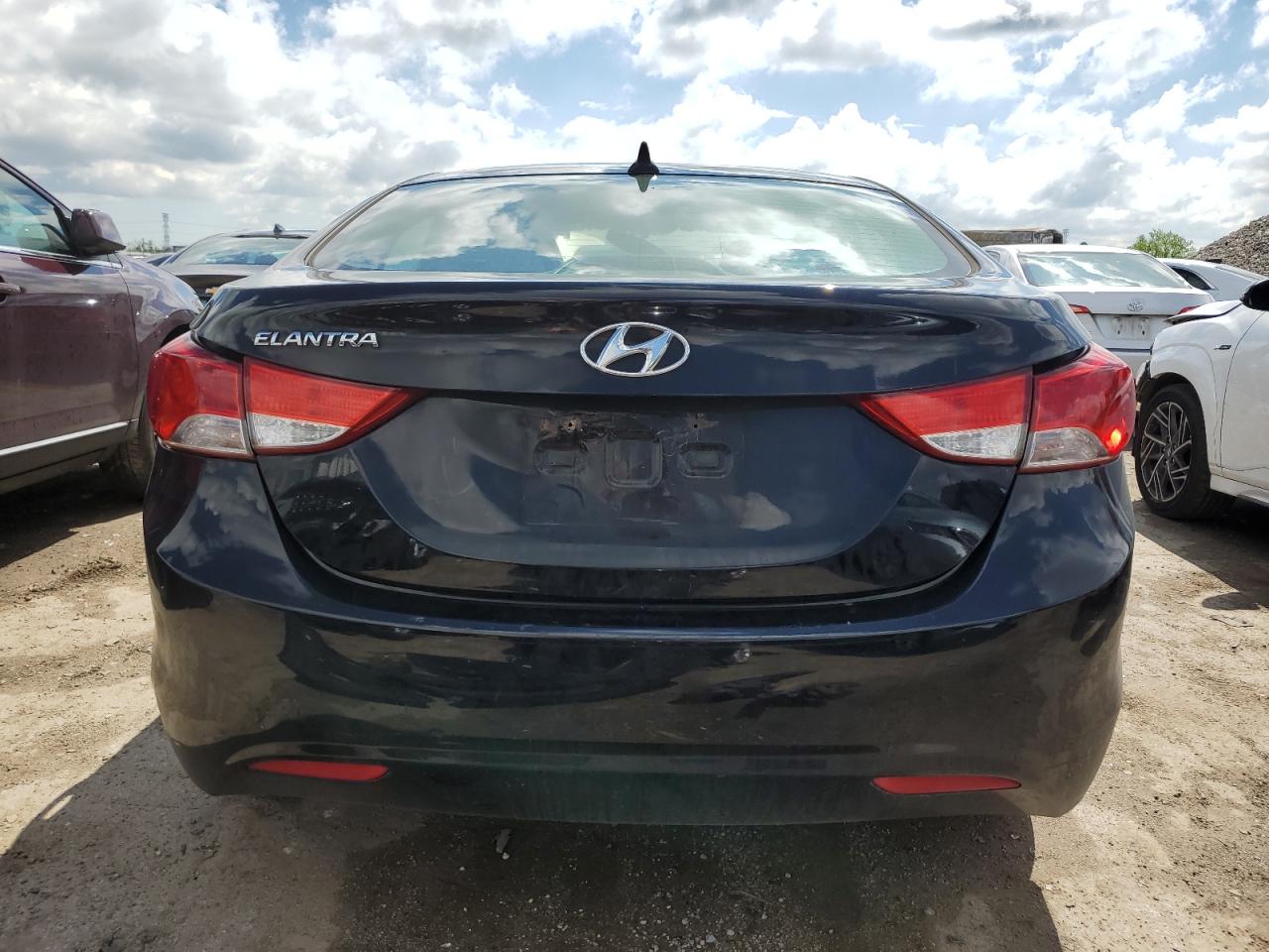 KMHDH4AE1CU432150 2012 Hyundai Elantra Gls