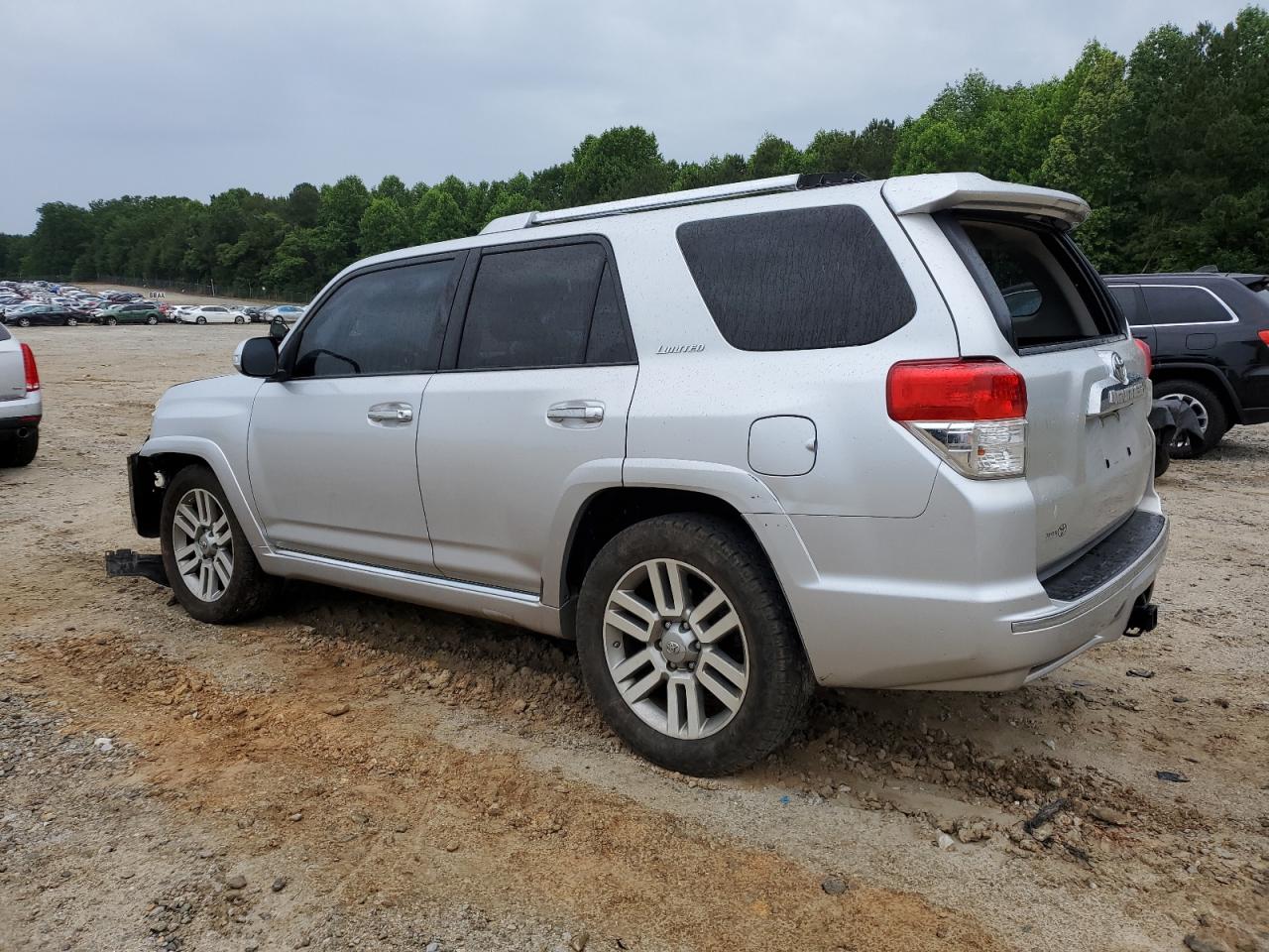 2010 Toyota 4Runner - Image 2