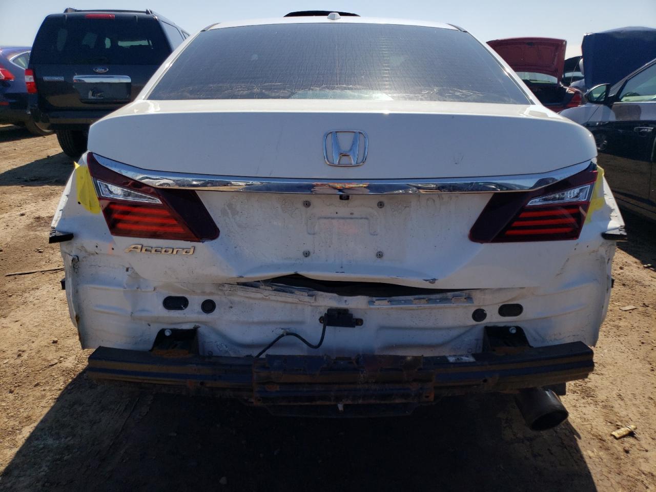 1HGCR2F90GA084556 2016 Honda Accord Exl