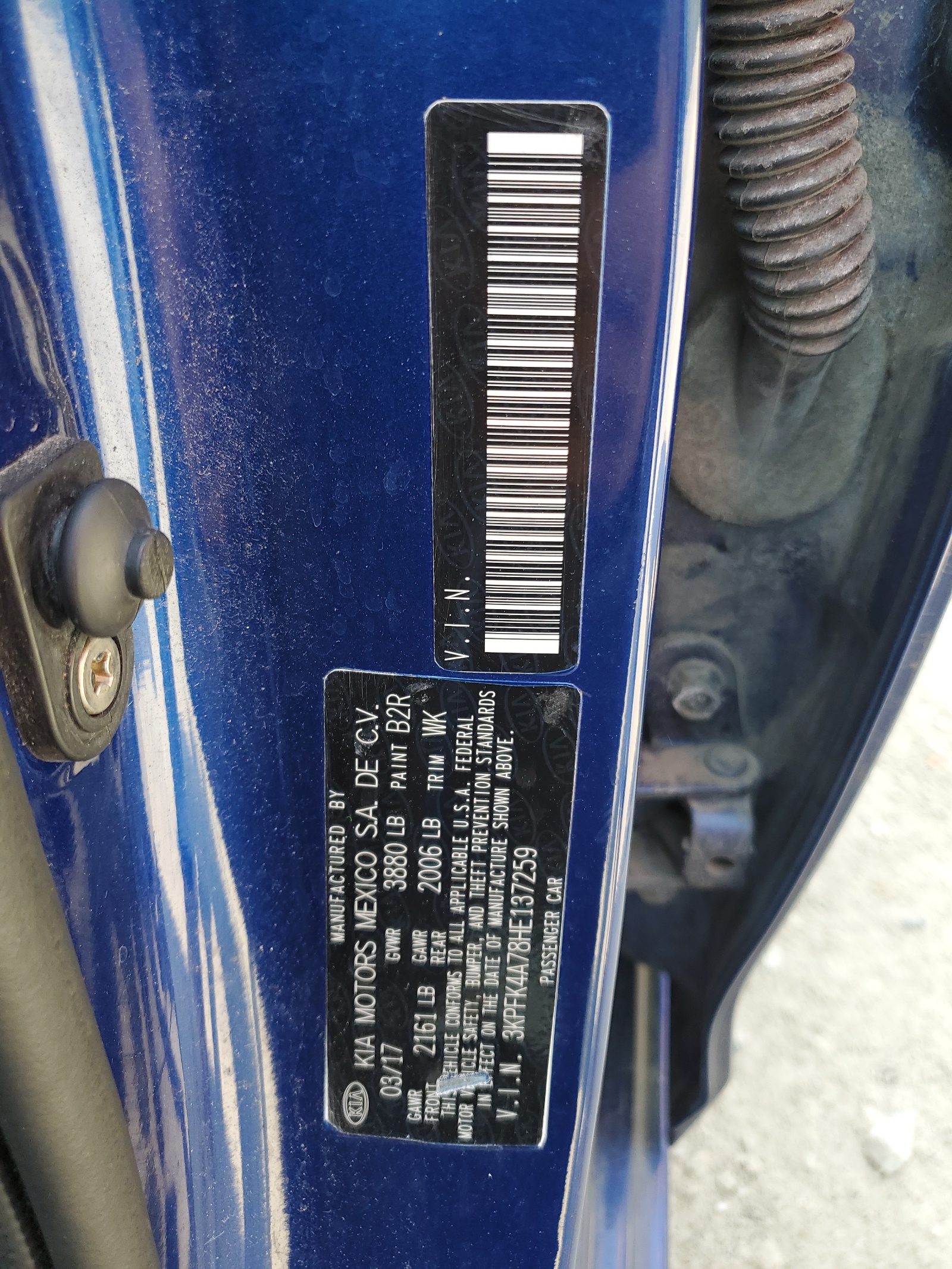 3KPFK4A78HE137259 2017 Kia Forte Lx