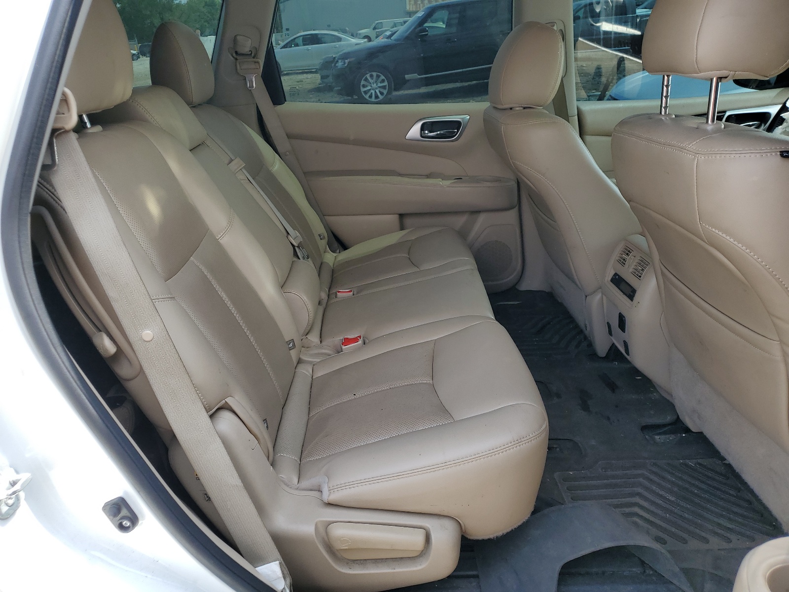 5N1AR2MM1GC601361 2016 Nissan Pathfinder S