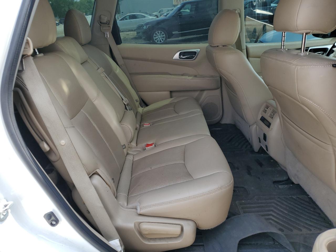 2016 Nissan Pathfinder S VIN: 5N1AR2MM1GC601361 Lot: 56231344