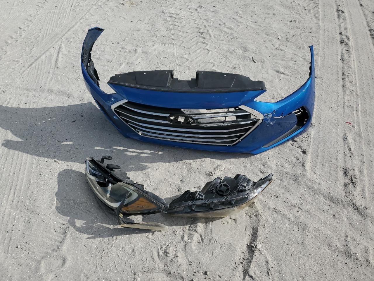 2017 Hyundai Elantra Se VIN: 5NPD84LF7HH026160 Lot: 53349824