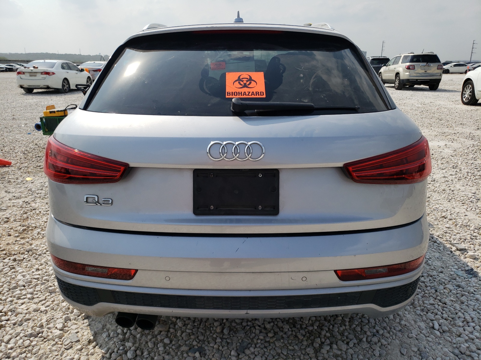 WA1HCCFS4JR031411 2018 Audi Q3