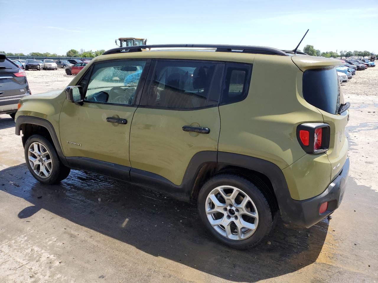 ZACCJBBT0FPB72710 2015 JEEP RENEGADE - Image 2