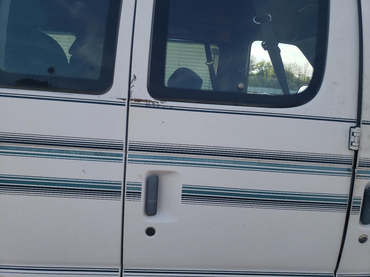 1996 Ford Econoline E150 Van VIN: 1FDEE14H2THB56300 Lot: 52239144