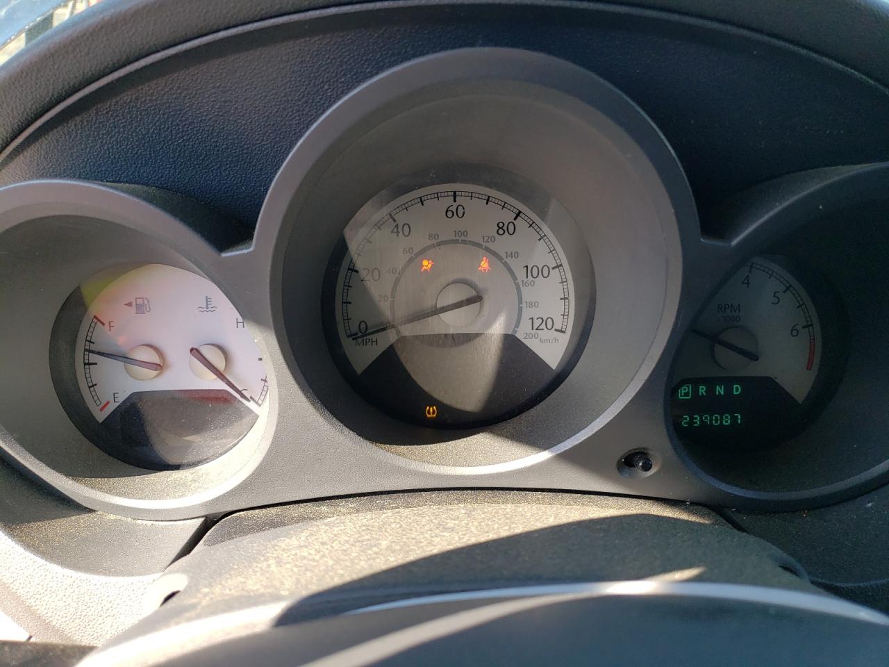 2008 Chrysler Sebring - Image 9