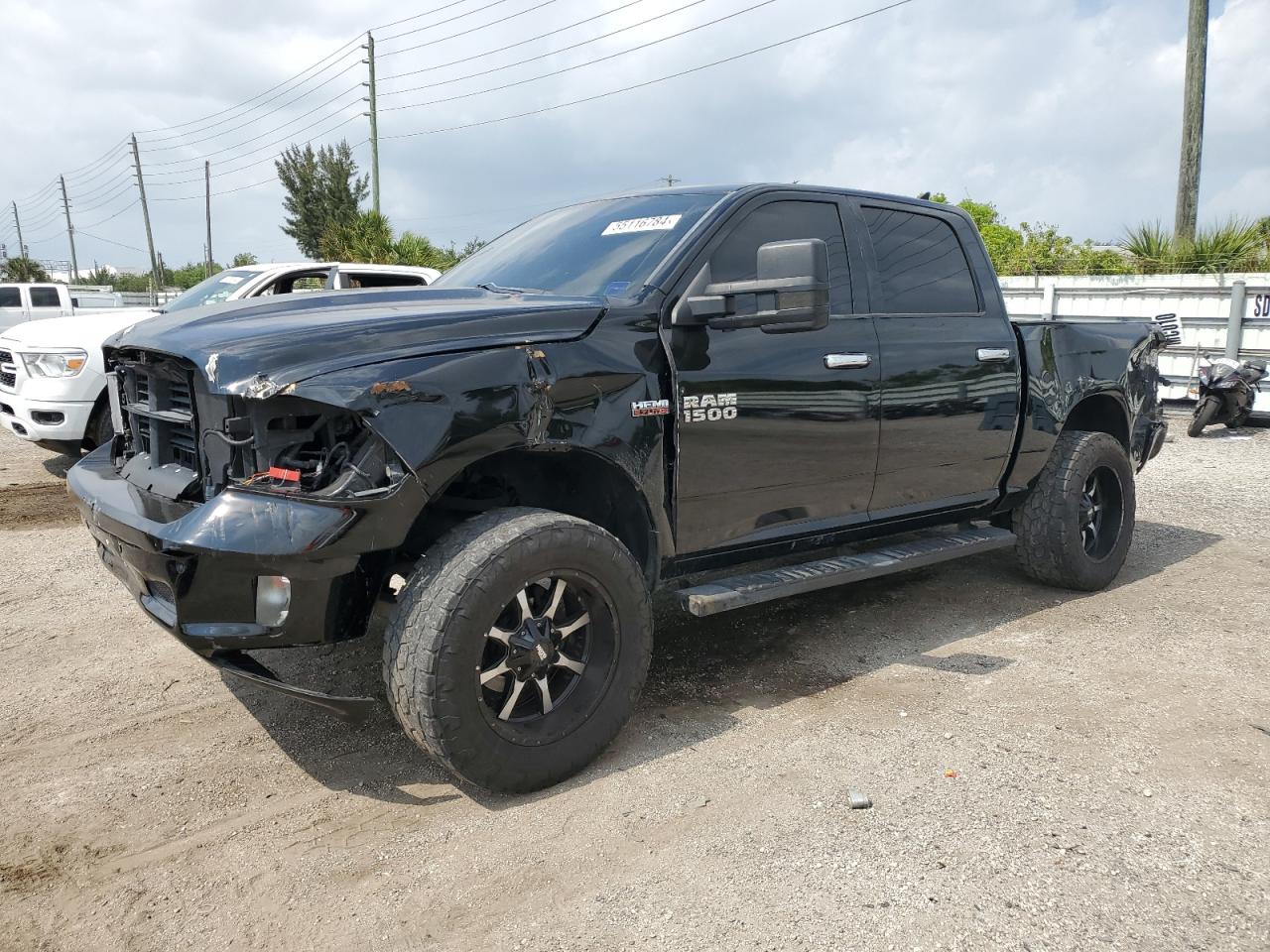 2014 Ram 1500 Slt for Sale in Miami, FL - Front End