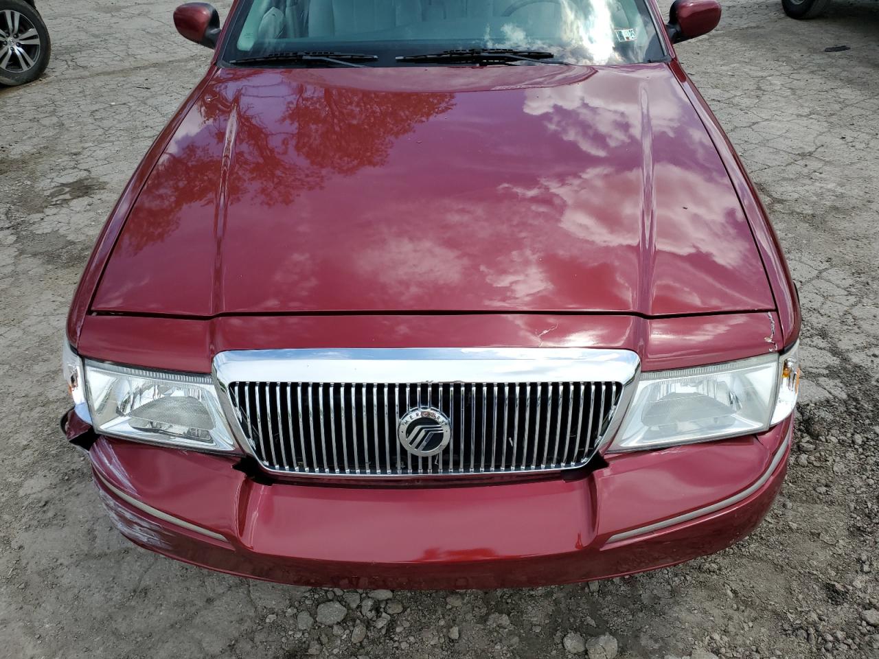 2003 Mercury Grand Marquis Gs VIN: 2MEFM74W33X667669 Lot: 54679964