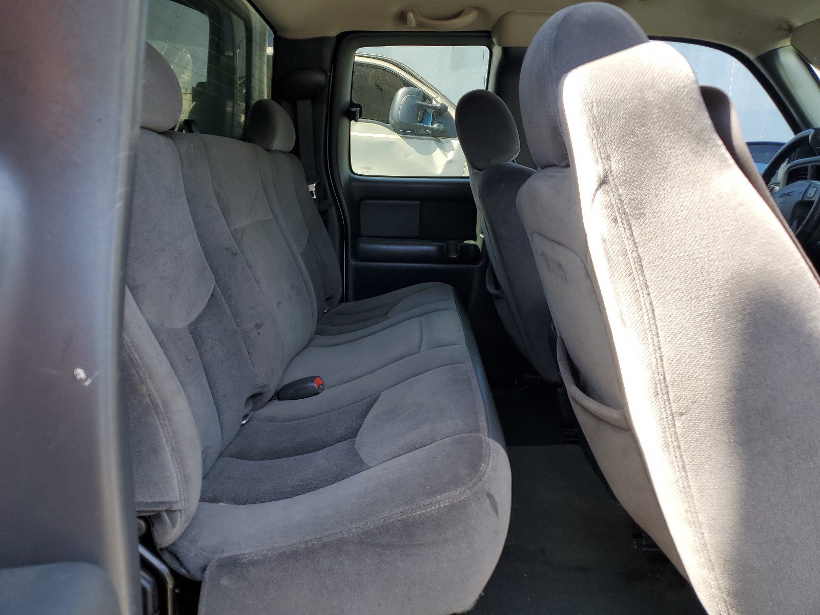 1GTEC19T15Z129528 2005 GMC New Sierra C1500