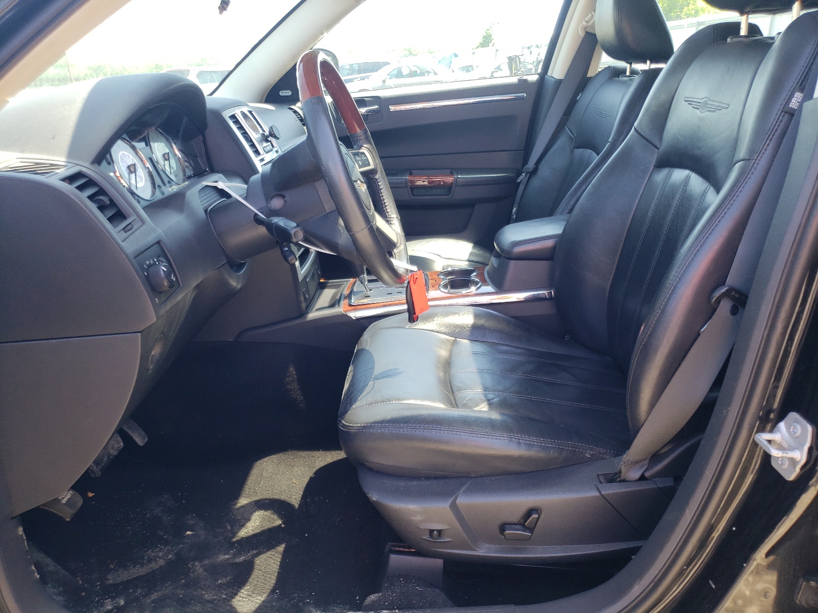 2C3LA63TX9H600492 2009 Chrysler 300C