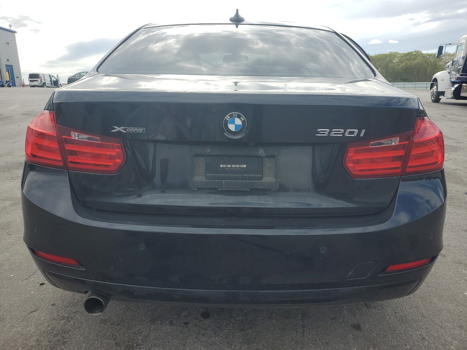 WBA3C3G53ENS71360 2014 BMW 320 I xDrive