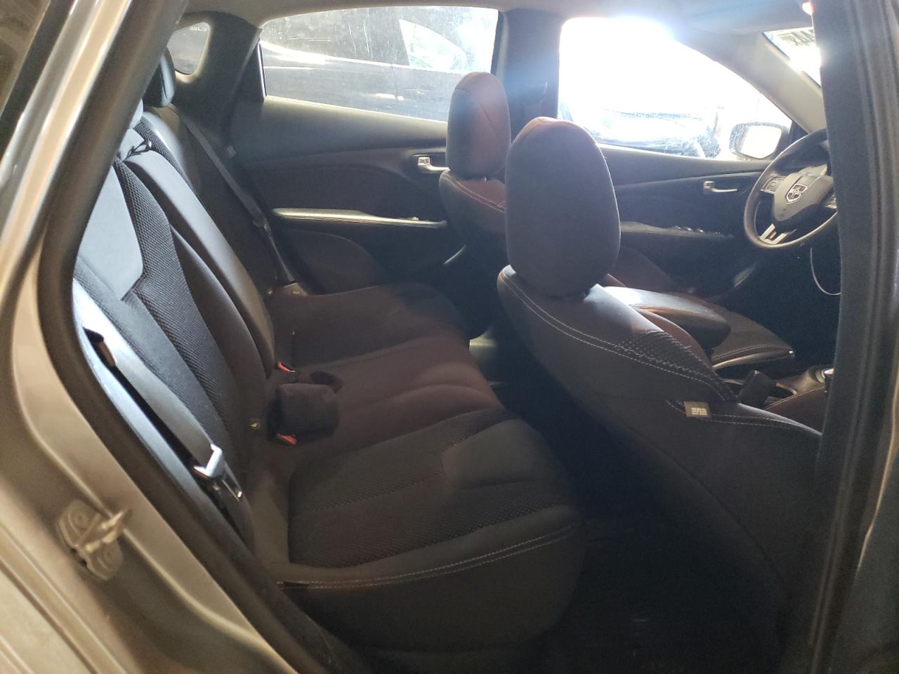 2015 Dodge Dart Sxt VIN: 1C3CDFBB5FD319662 Lot: 57200744