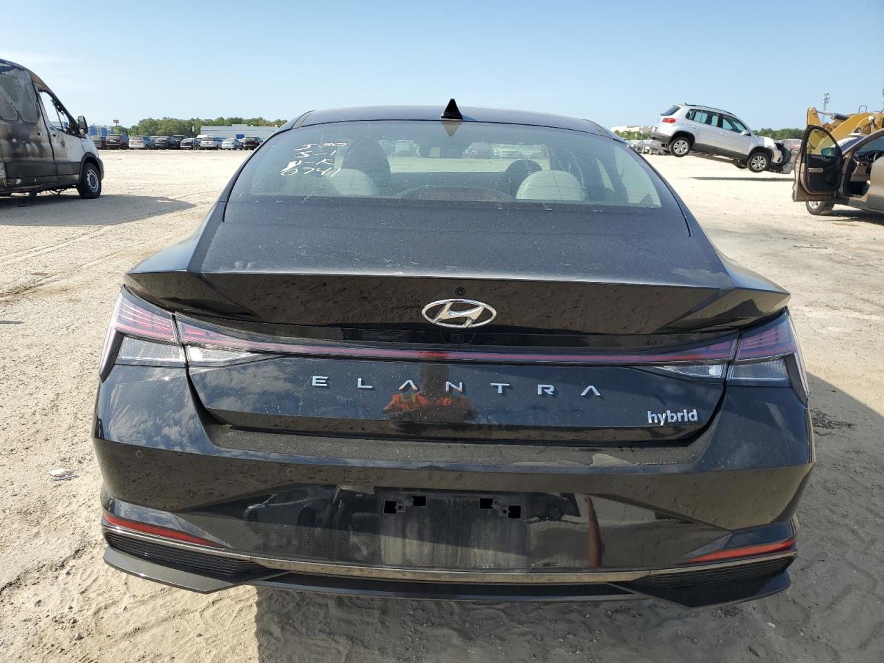 2022 Hyundai Elantra Limited VIN: KMHLN4AJ7NU020741 Lot: 53571274