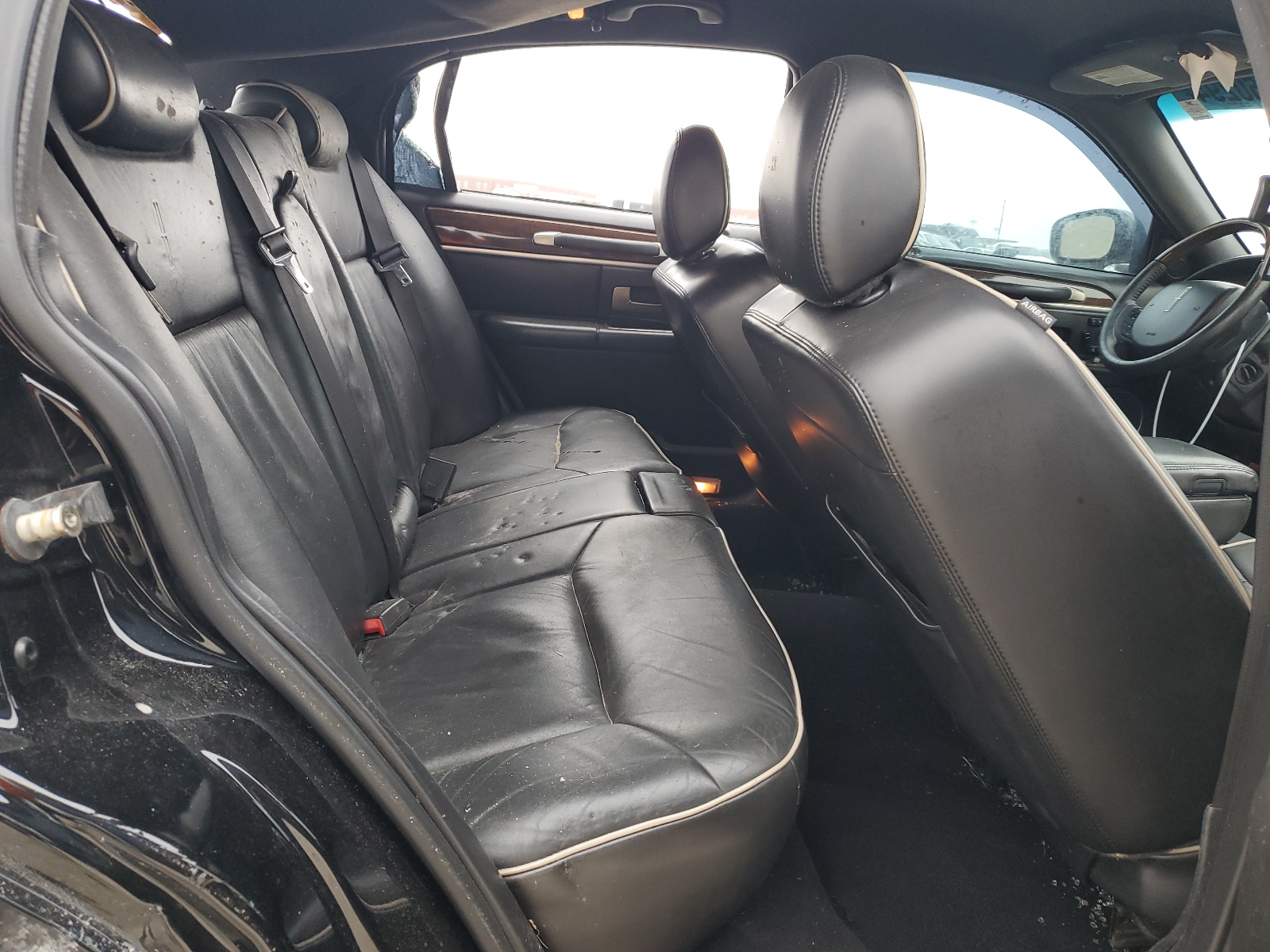 1LNHM83V07Y622473 2007 Lincoln Town Car Designer