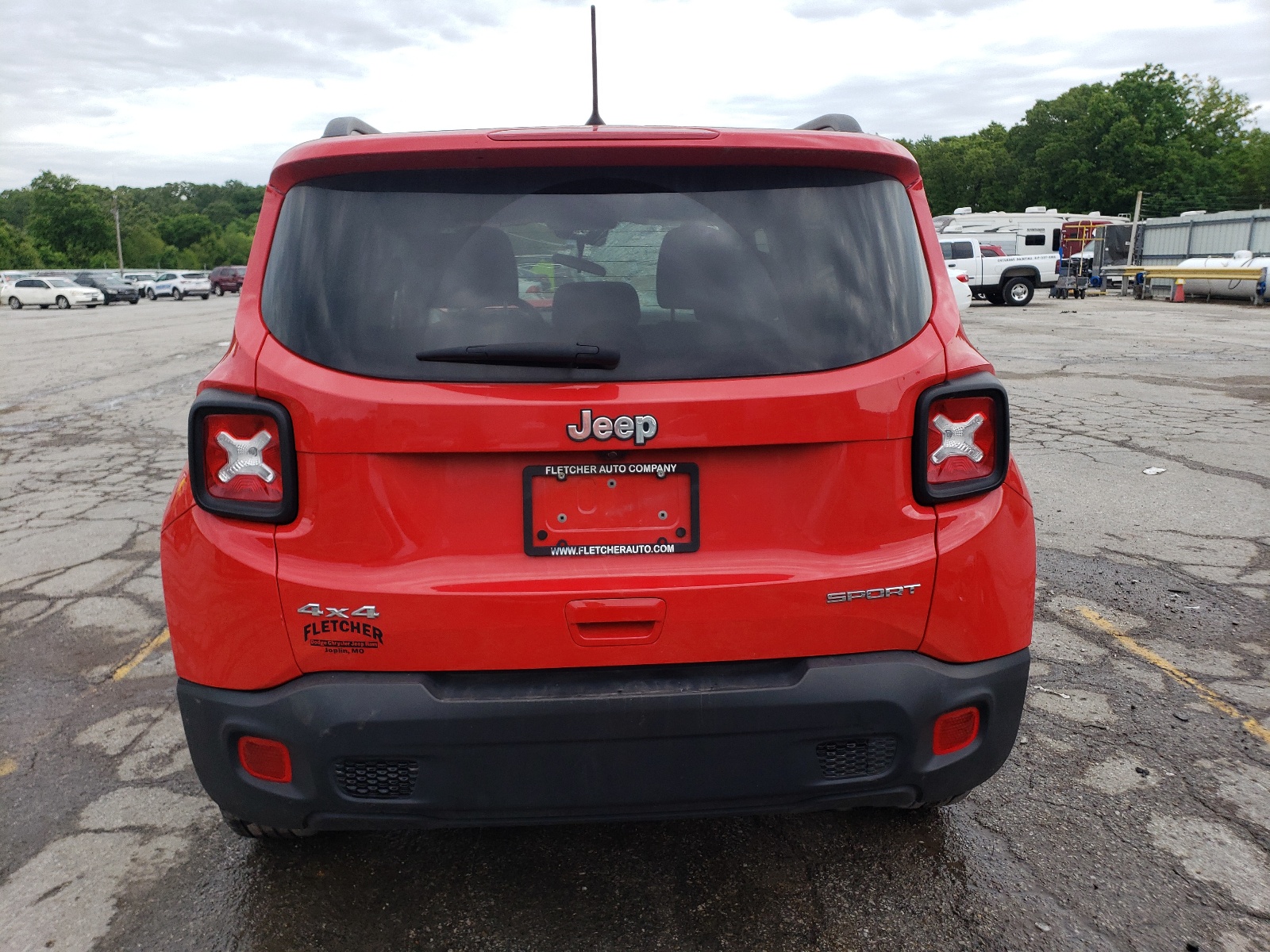 ZACNJBAB9KPJ89904 2019 Jeep Renegade Sport