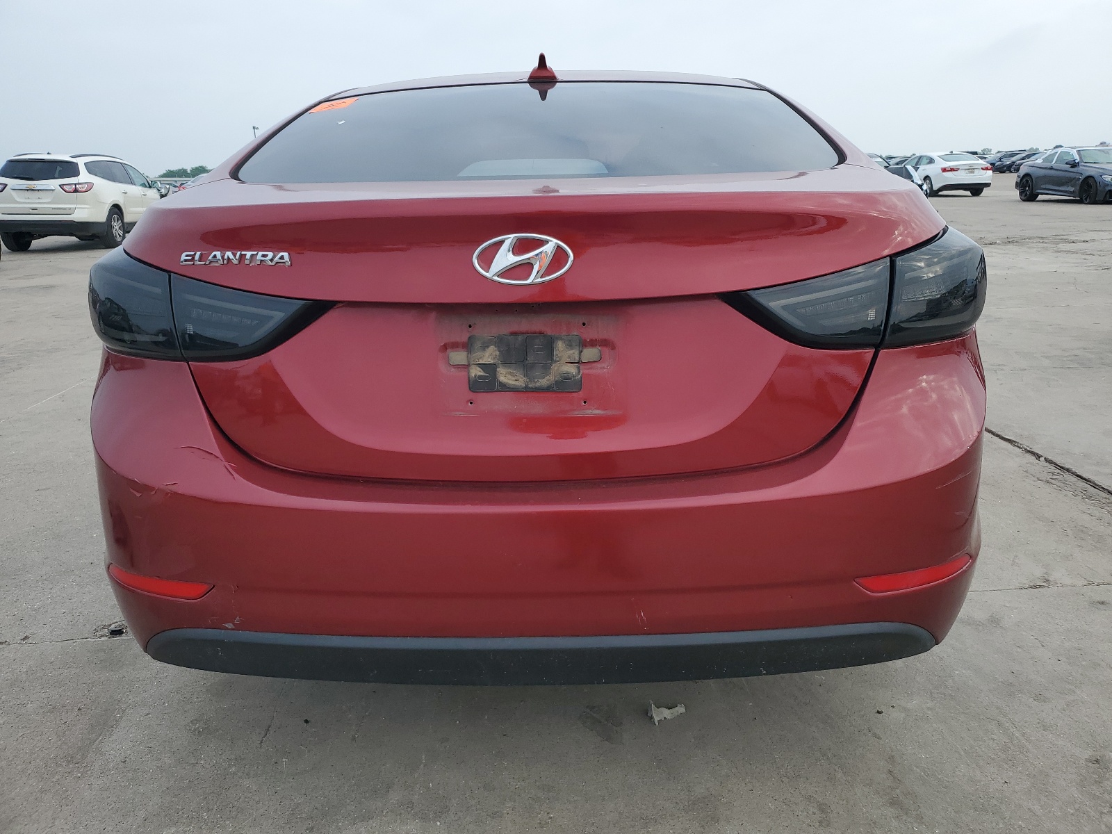 5NPDH4AE2GH693128 2016 Hyundai Elantra Se