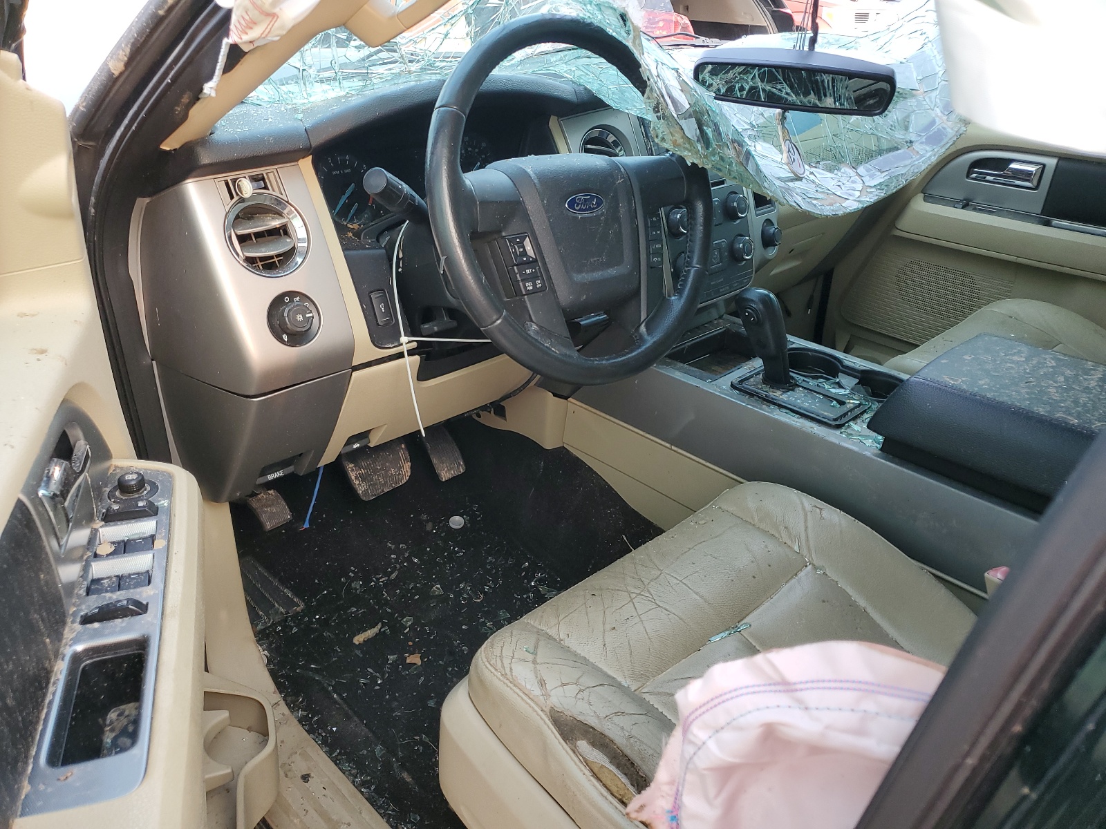 1FMJU1HT1GEF22416 2016 Ford Expedition Xlt