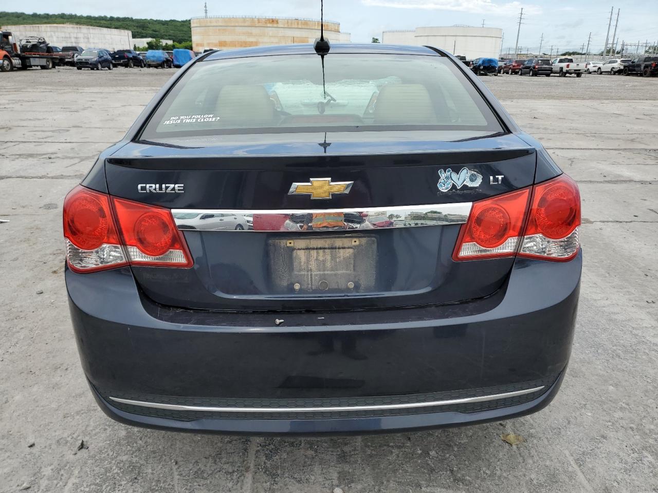2015 Chevrolet Cruze - Image 6