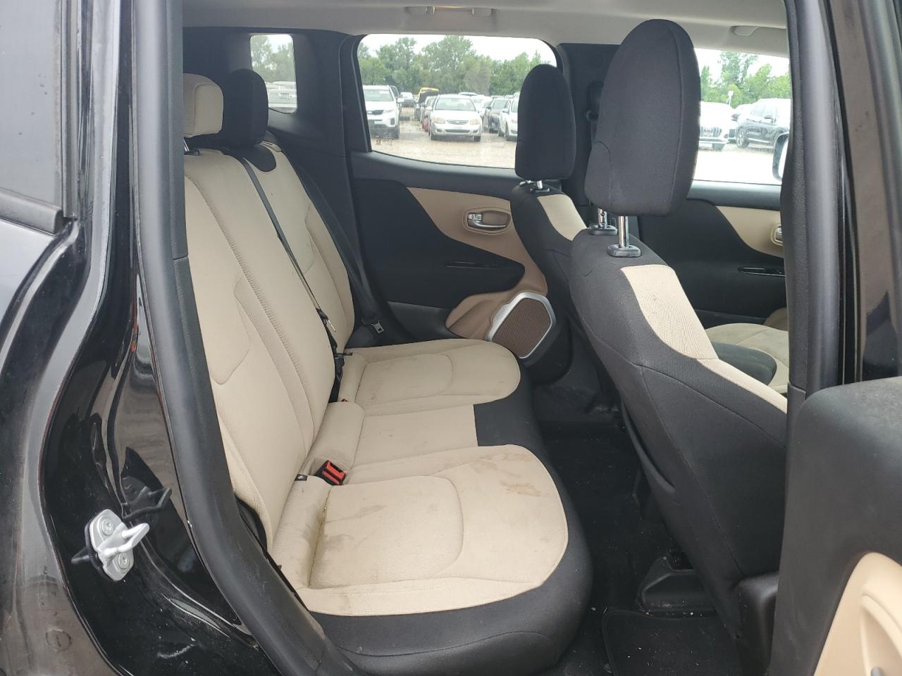 2017 Jeep Renegade Latitude VIN: ZACCJBBB6HPF58915 Lot: 57049514