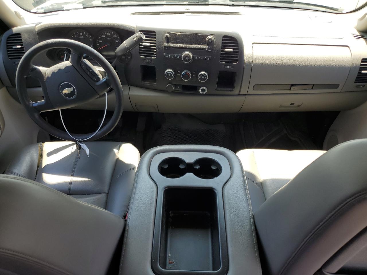 2008 Chevrolet Silverado C1500 VIN: 2GCEC13J481319411 Lot: 55820184