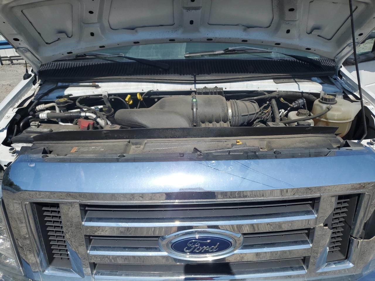 2019 Ford Econoline E350 Super Duty Cutaway Van VIN: 1FDWE3F60KDC09447 Lot: 63320714