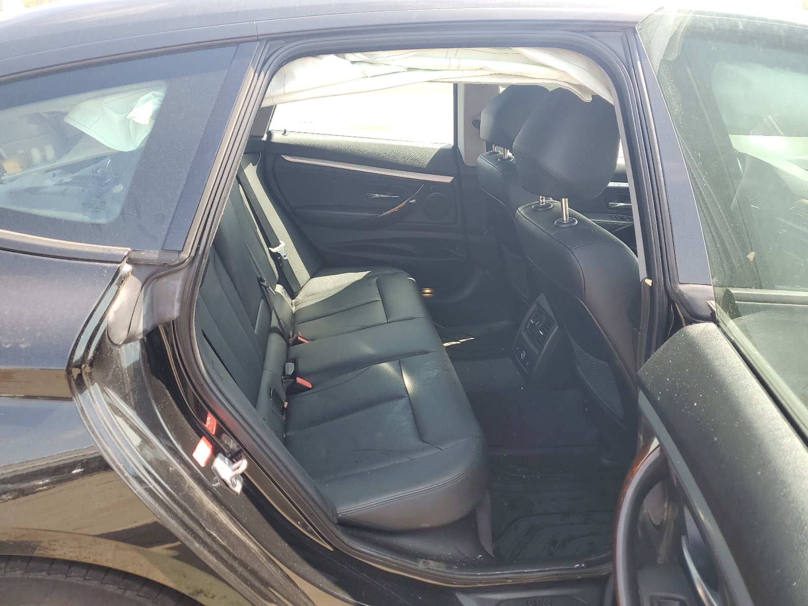 WBA3X9C52ED153402 2014 BMW 335 Xigt