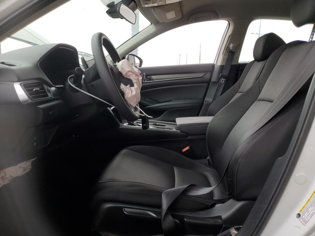 2022 Honda Accord Lx VIN: 1HGCV1F16NA067869 Lot: 54848014