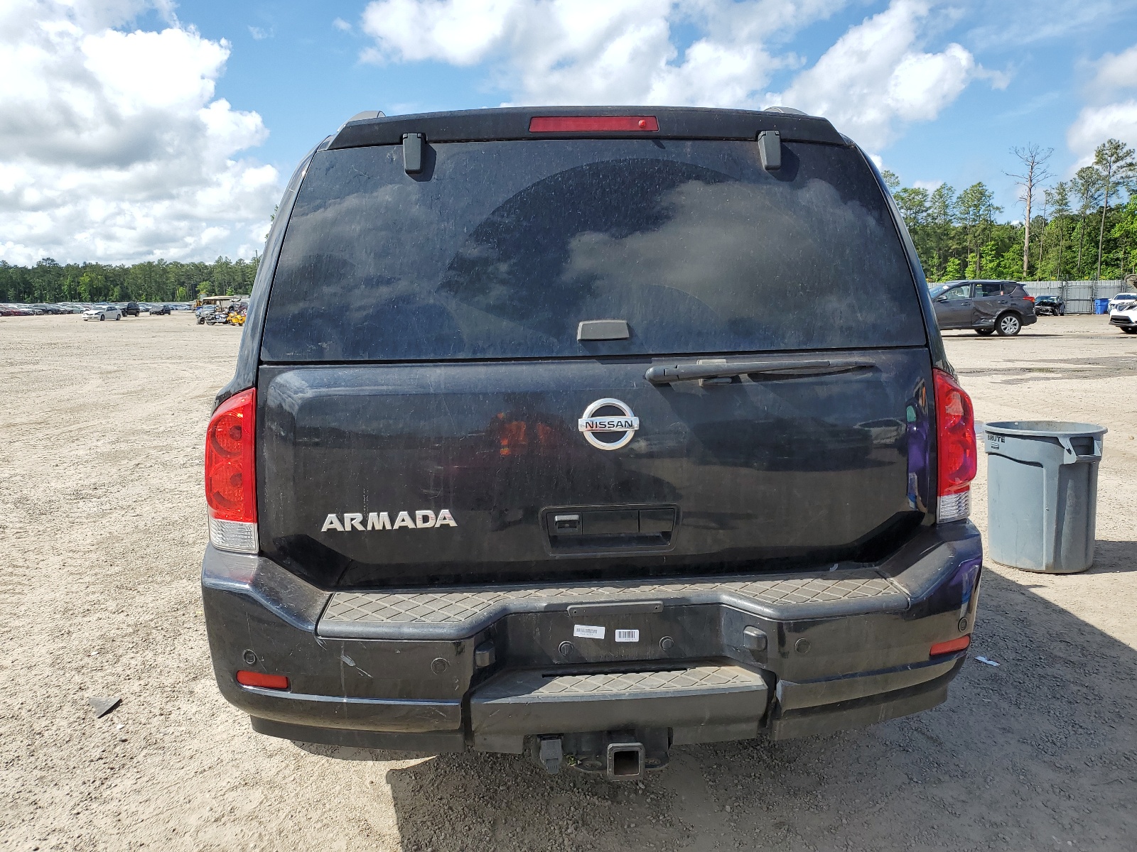 5N1AA0ND7EN608259 2014 Nissan Armada Sv