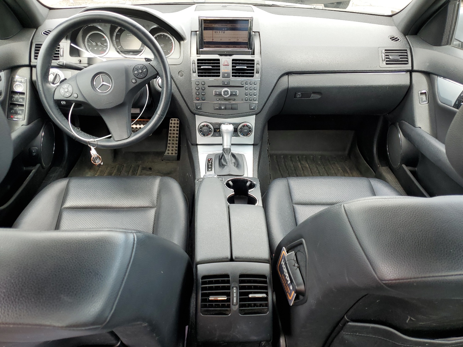 WDDGF5EB8AF369181 2010 Mercedes-Benz C 300