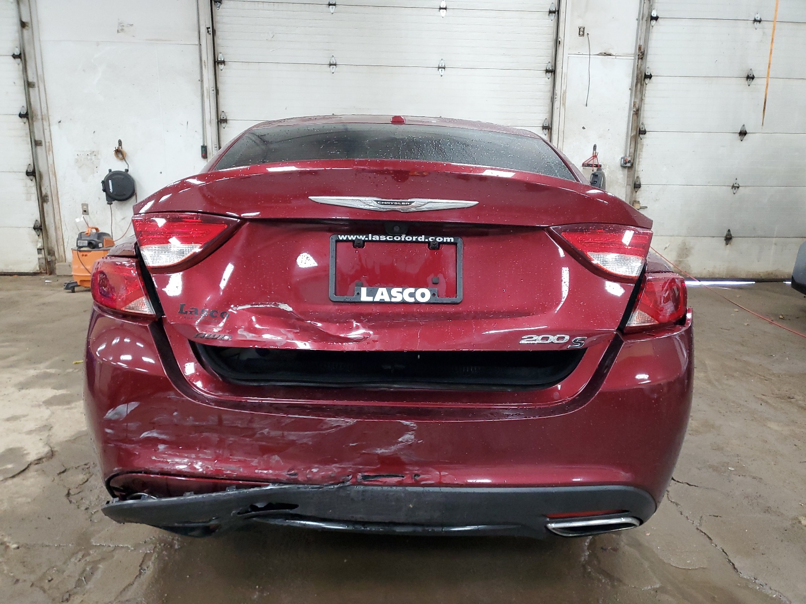 1C3CCCDG0FN592903 2015 Chrysler 200 S