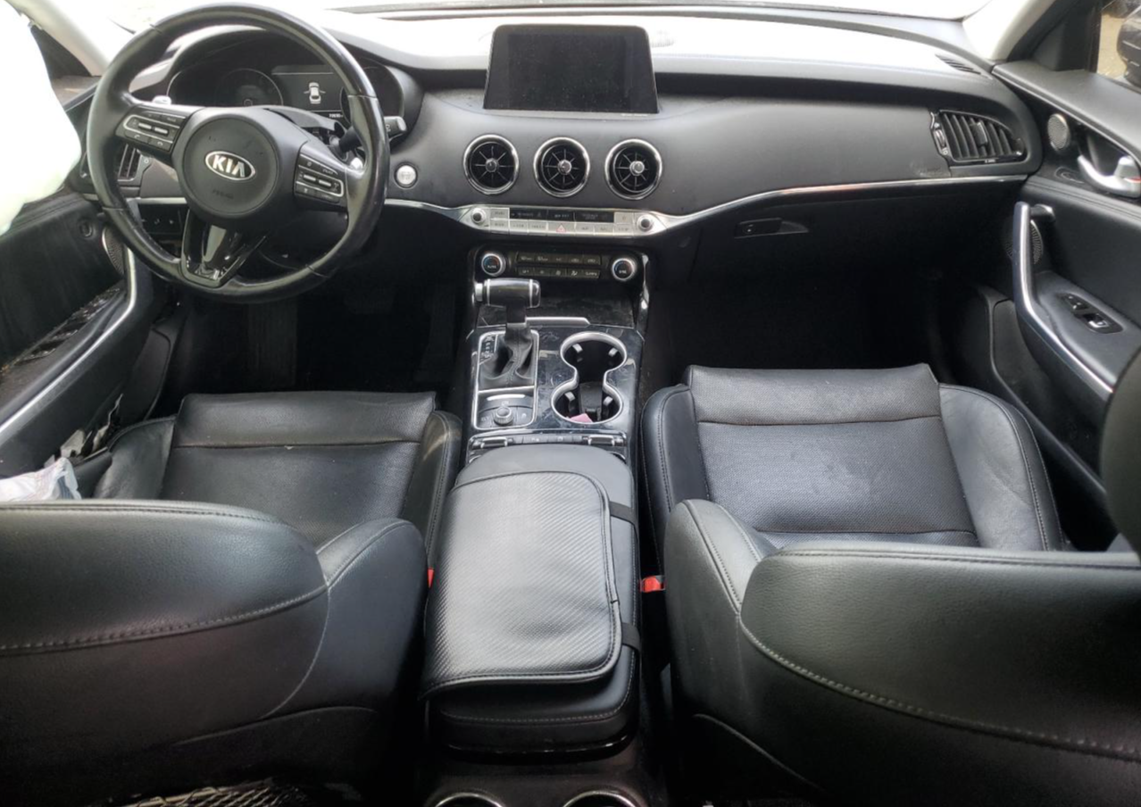 KNAE25LA2K6052681 2019 Kia Stinger Premium