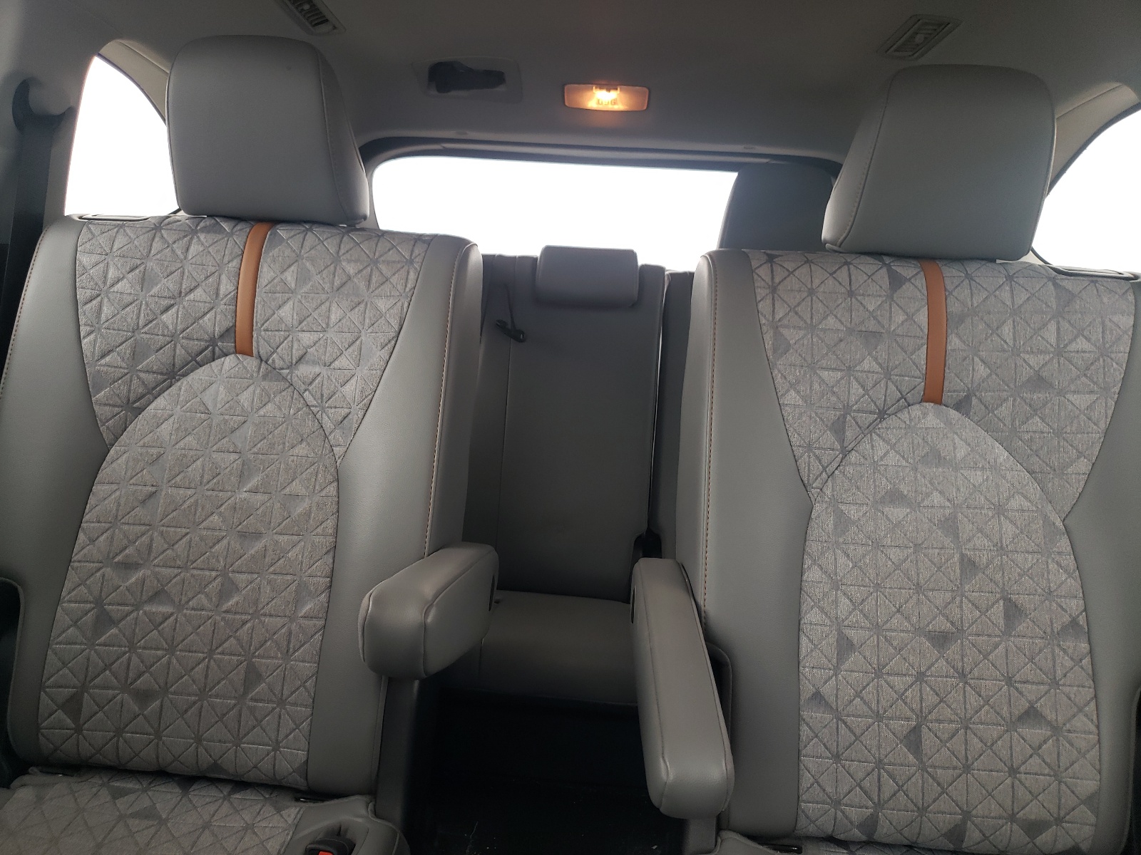 5TDABRCH4NS538578 2022 Toyota Highlander Hybrid Xle