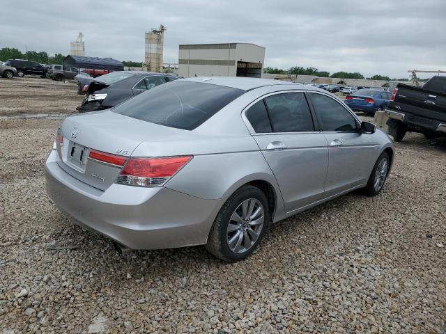 Седаны HONDA ACCORD 2012 Серебристый