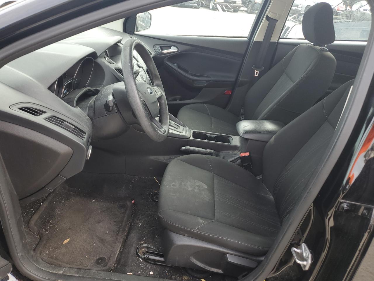 2017 Ford Focus Se VIN: 1FADP3F20HL231486 Lot: 84981525