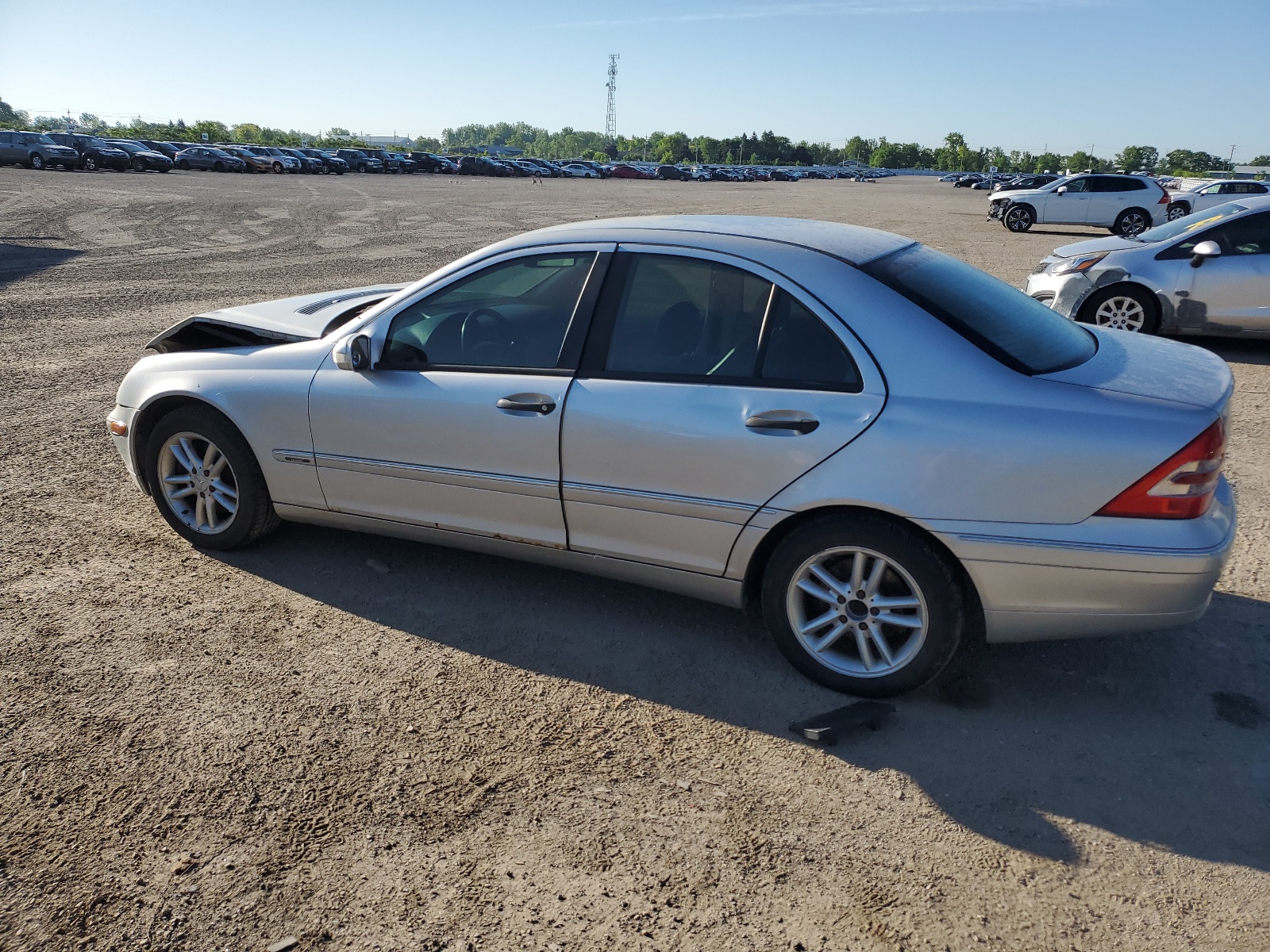 WDBRF81J64F472183 2004 Mercedes-Benz C 240 4Matic