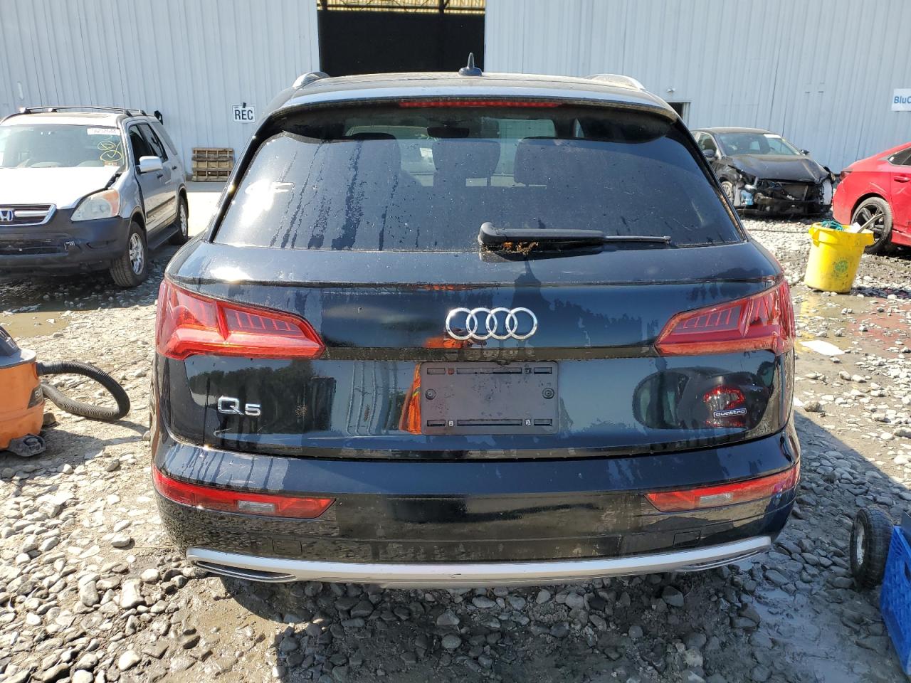 WA1ANAFY7L2066749 2020 Audi Q5 Premium