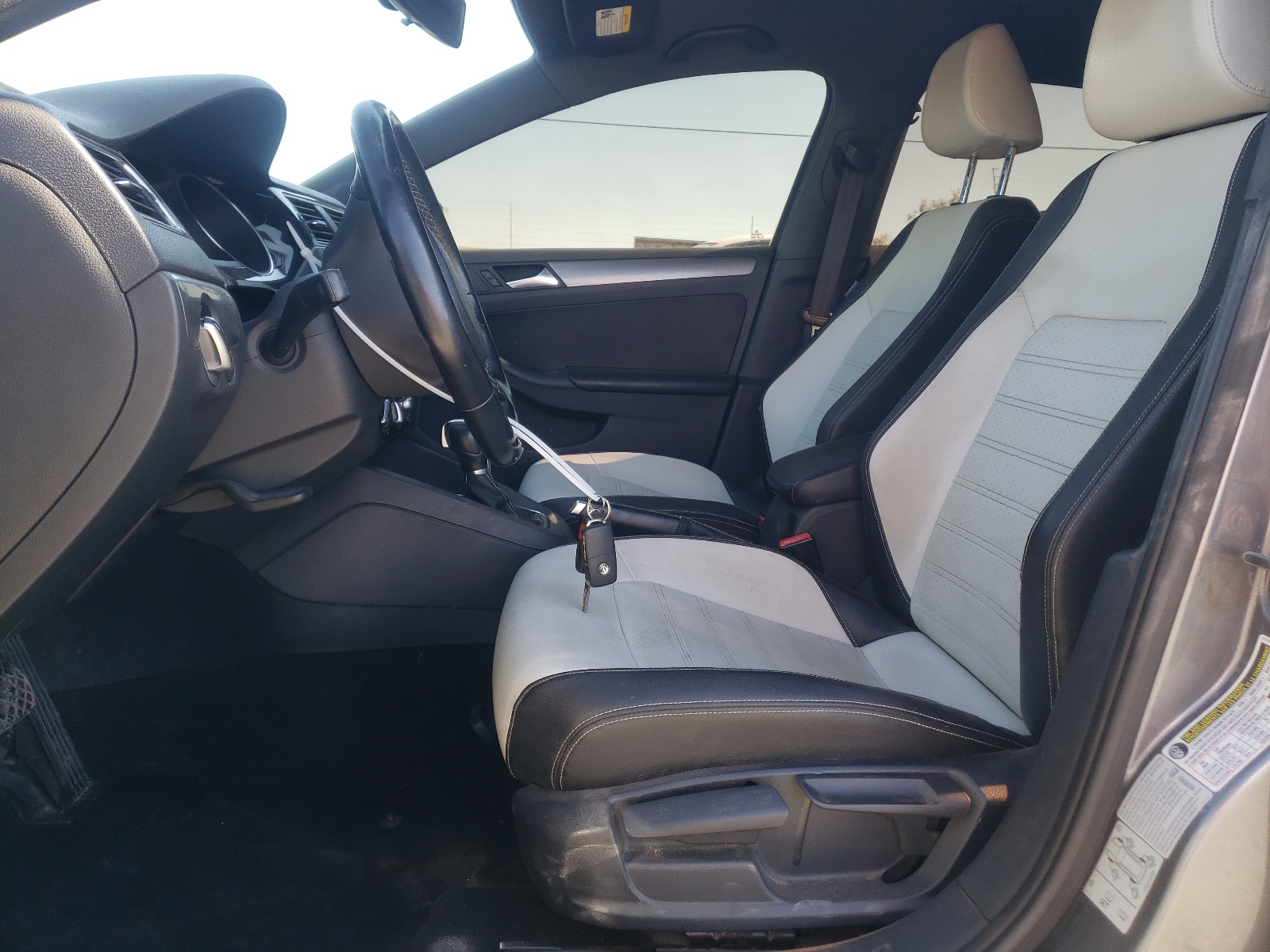 3VWD17AJ8GM259497 2016 Volkswagen Jetta Sport