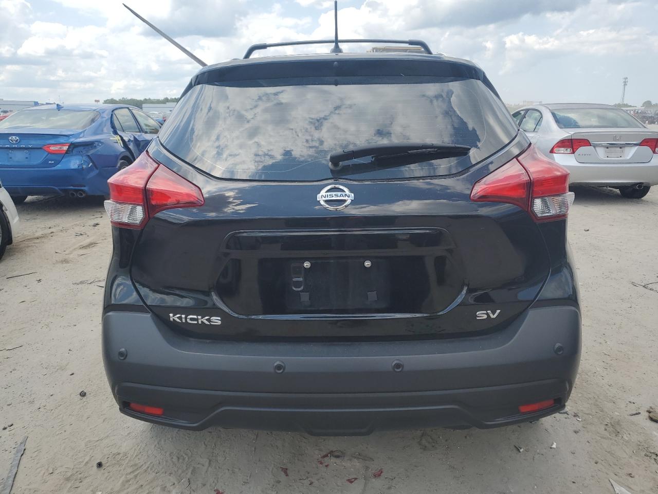 2020 Nissan Kicks - Image 6