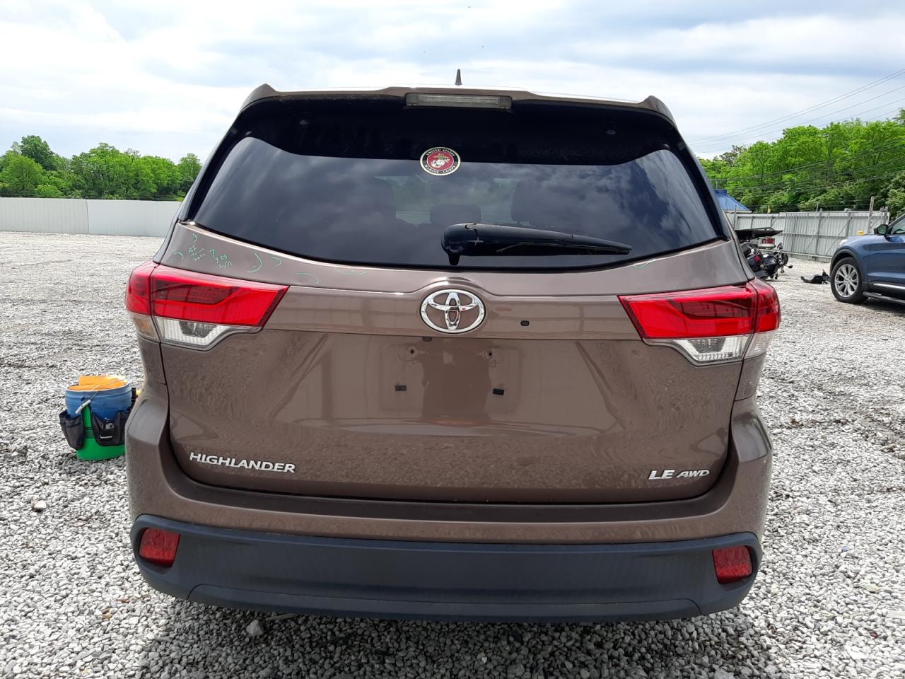 2019 Toyota Highlander Le VIN: 5TDBZRFH8KS954219 Lot: 53795564