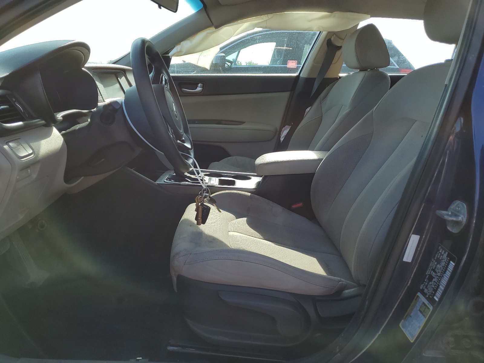 5XXGT4L32JG224339 2018 Kia Optima Lx