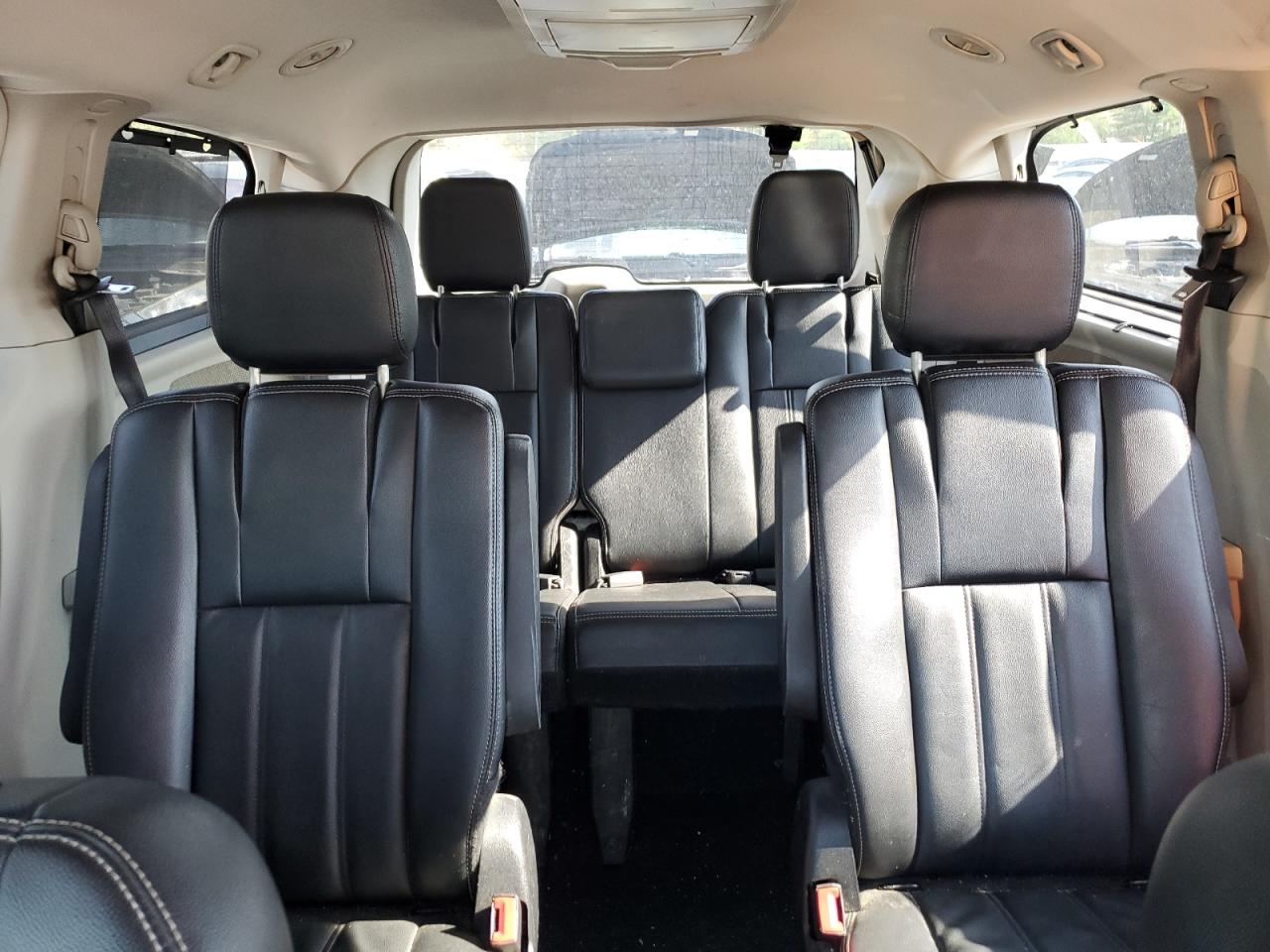 2015 Chrysler Town & Country Touring VIN: 2C4RC1BG6FR699048 Lot: 54015524