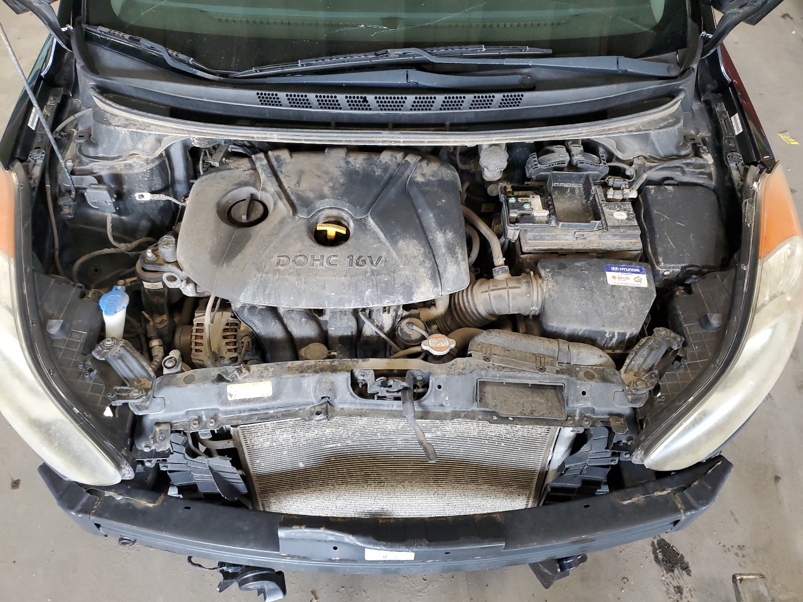 KMHDH4AE1CU220915 2012 Hyundai Elantra Gls